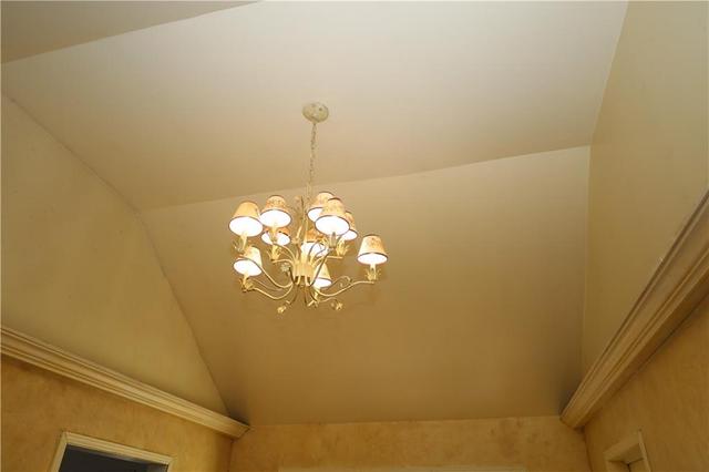 Vaulted Kitchen Ceiling | Image 18