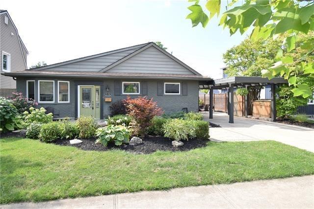 126 Glenwood Dr, House detached with 3 bedrooms, 2 bathrooms and 2 parking in St. Catharines ON | Image 1