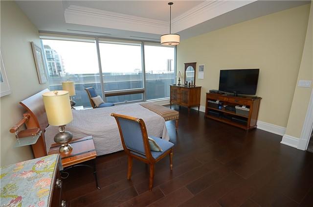 1101 - 55 Scollard St, Condo with 1 bedrooms, 2 bathrooms and 1 parking in Toronto ON | Image 15