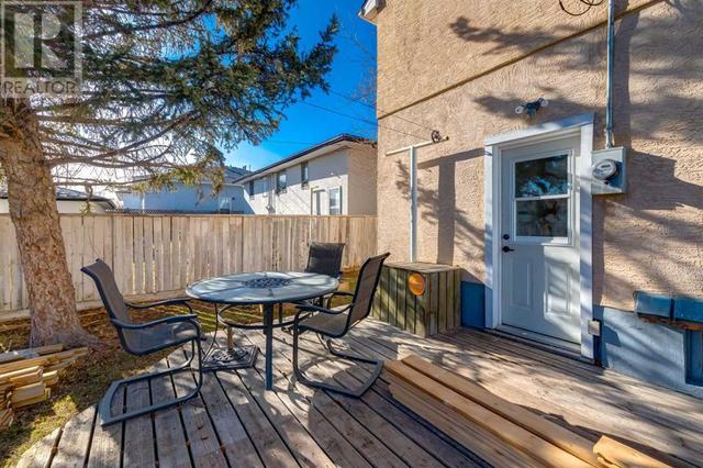 427 53 Avenue Sw, House detached with 4 bedrooms, 2 bathrooms and 4 parking in Calgary AB | Image 36