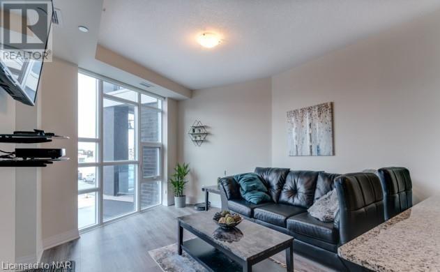 207 - 10 Concord Place, Condo with 1 bedrooms, 1 bathrooms and 1 parking in Grimsby ON | Image 7