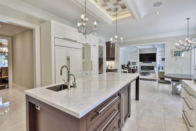39 Leacroft Cres, House detached with 5 bedrooms, 9 bathrooms and 7 parking in Toronto ON | Image 37