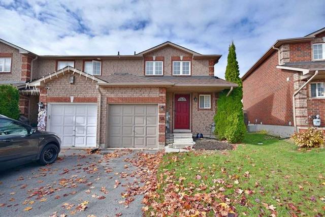 50 Larkin Dr, House attached with 3 bedrooms, 2 bathrooms and 3 parking in Barrie ON | Card Image