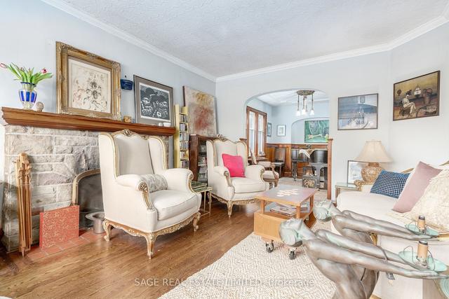 71 Delemere Ave, House detached with 2 bedrooms, 2 bathrooms and 4 parking in Toronto ON | Image 36