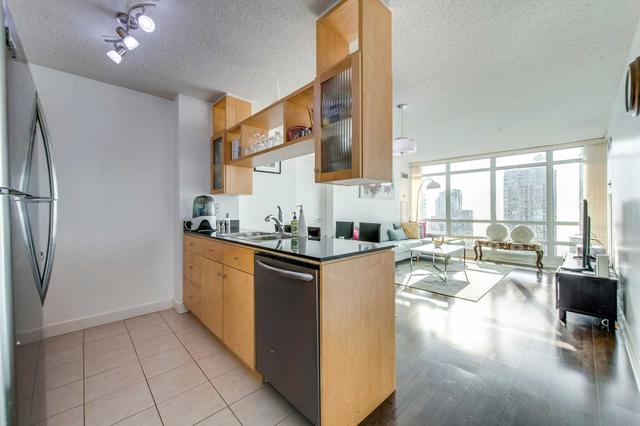 3611 - 397 Front St W, Condo with 2 bedrooms, 2 bathrooms and 2 parking in Toronto ON | Image 14