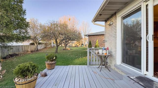 44 Valerie Court, House detached with 3 bedrooms, 2 bathrooms and 3 parking in Goderich ON | Image 27