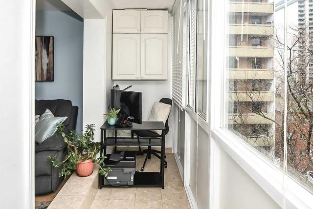 702 - 101 Queen St, Condo with 1 bedrooms, 1 bathrooms and 1 parking in Hamilton ON | Image 9