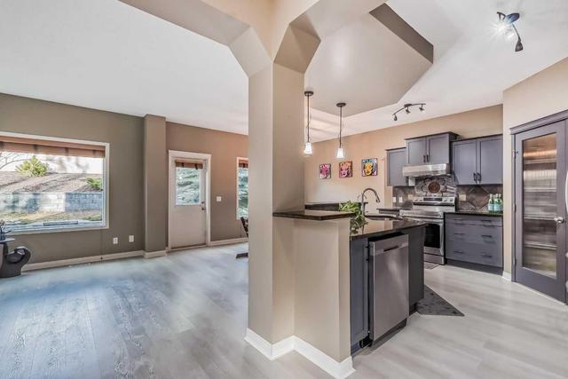 34 Aspen Stone Mews Sw, House detached with 4 bedrooms, 3 bathrooms and 4 parking in Calgary AB | Image 16