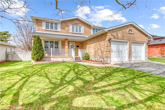 984 Edinborough Crescent, House detached with 4 bedrooms, 3 bathrooms and 6 parking in Kingston ON | Image 1