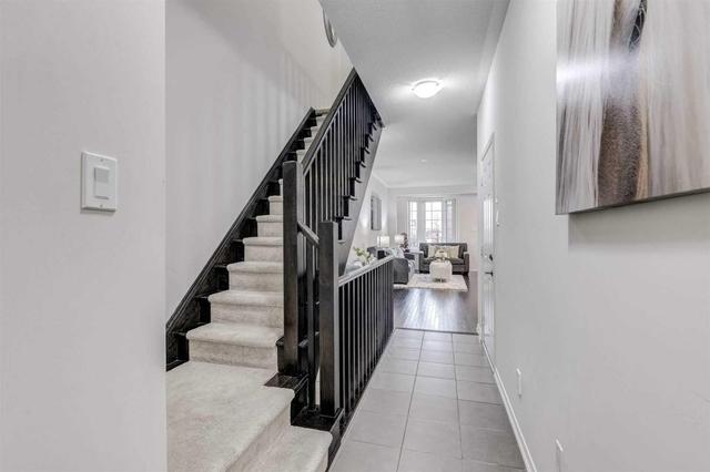 70 Utopia Way, House attached with 3 bedrooms, 4 bathrooms and 1 parking in Brampton ON | Image 10