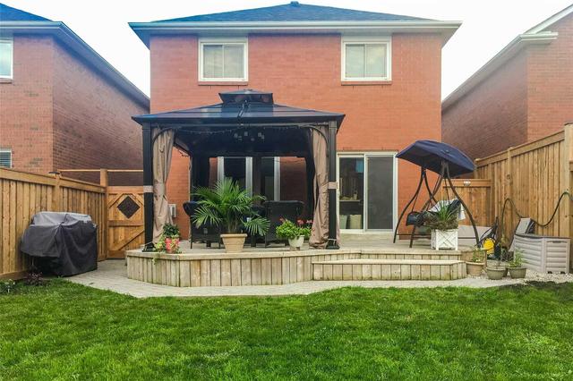 102 Muirland Cres, House detached with 4 bedrooms, 4 bathrooms and 4 parking in Brampton ON | Image 19