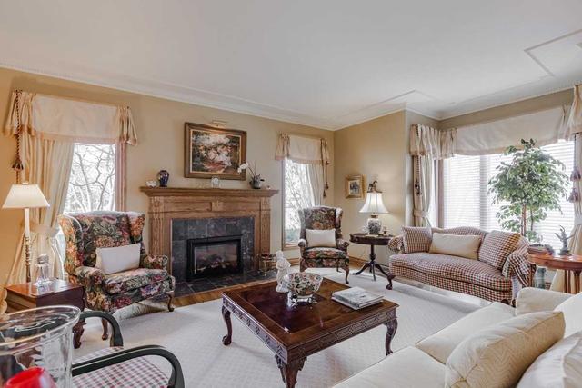 2290 Kilbride St, House detached with 5 bedrooms, 5 bathrooms and 11 parking in Burlington ON | Image 8