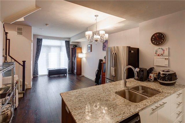 th102 - 1 Valhalla Inn Rd, Townhouse with 3 bedrooms, 3 bathrooms and 1 parking in Toronto ON | Image 8