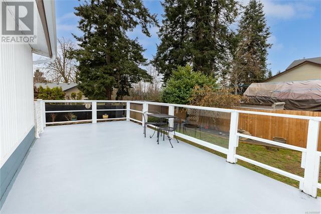 2133 Ebert Rd, House other with 3 bedrooms, 2 bathrooms and 4 parking in Campbell River BC | Image 31
