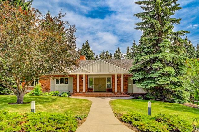 201 Eagle Ridge Drive Sw, House detached with 4 bedrooms, 4 bathrooms and 4 parking in Calgary AB | Image 3