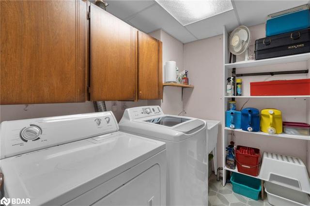 Laundry Room | Image 25