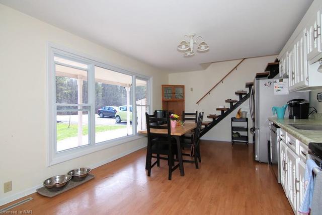 12001 King Road, House detached with 3 bedrooms, 2 bathrooms and 6 parking in Niagara Falls ON | Image 1