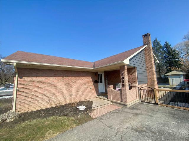 4 Ameer Dr, House detached with 3 bedrooms, 2 bathrooms and 4 parking in St. Catharines ON | Image 12