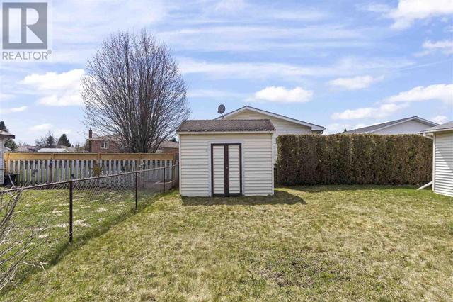 119 Dacey Rd, House detached with 4 bedrooms, 2 bathrooms and null parking in Sault Ste. Marie ON | Image 33