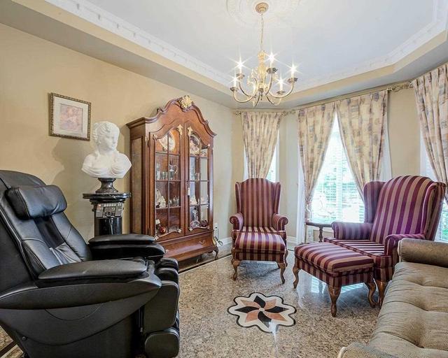 30 Amelynn Cres N, House detached with 4 bedrooms, 4 bathrooms and 6 parking in Vaughan ON | Image 10