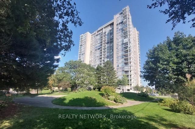 1802 - 75 Queen St N, Condo with 2 bedrooms, 1 bathrooms and 1 parking in Hamilton ON | Image 1