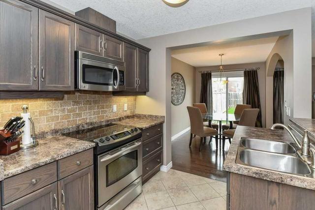 4 Acker St, House semidetached with 3 bedrooms, 3 bathrooms and 1 parking in Guelph ON | Image 8