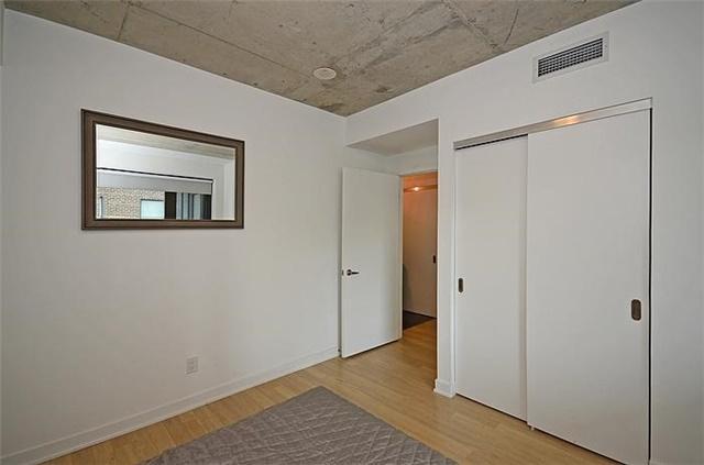 302 - 400 Wellington St, Condo with 1 bedrooms, 1 bathrooms and 1 parking in Toronto ON | Image 19