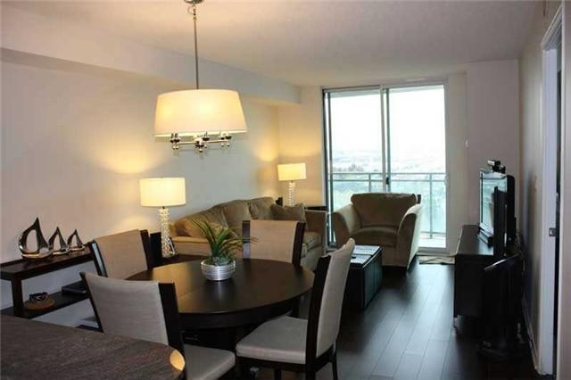 lpha - 6 Rosebank Dr, Condo with 1 bedrooms, 1 bathrooms and 1 parking in Toronto ON | Image 3