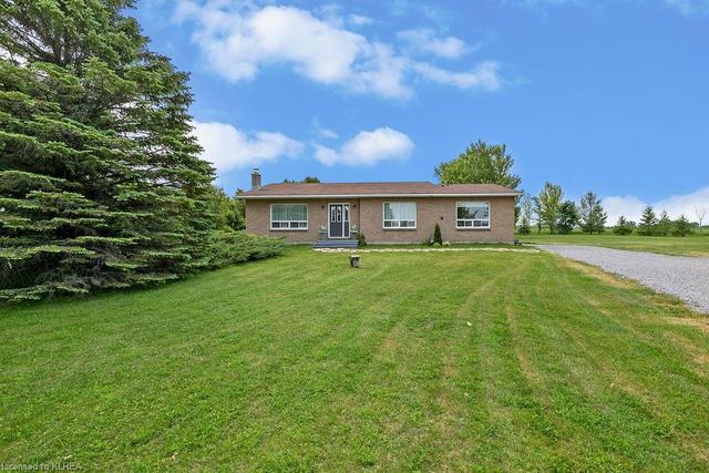 982 Woodville Road, House detached with 5 bedrooms, 2 bathrooms and null parking in Kawartha Lakes ON | Image 34