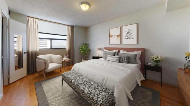 1604 - 10 Tangreen Crt, Condo with 3 bedrooms, 2 bathrooms and 2 parking in Toronto ON | Image 2