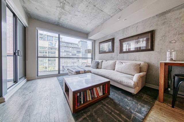 501 - 39 Brant St, Condo with 1 bedrooms, 1 bathrooms and 1 parking in Toronto ON | Image 11