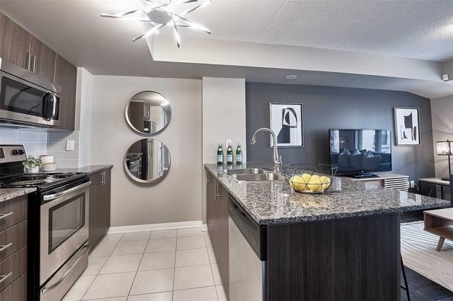 235 - 10 Foundry Ave, Townhouse with 2 bedrooms, 2 bathrooms and 1 parking in Toronto ON | Image 5