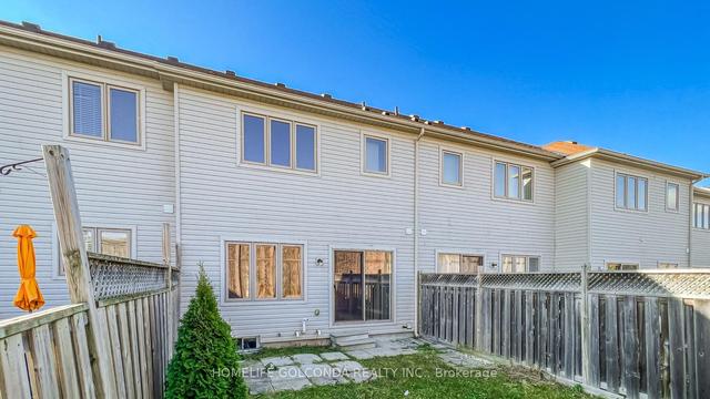 52 Pearcey Cres E, House detached with 3 bedrooms, 3 bathrooms and 3 parking in Barrie ON | Image 17