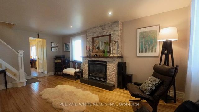 14 Burchat St, House detached with 4 bedrooms, 3 bathrooms and 10 parking in Madawaska Valley ON | Image 10