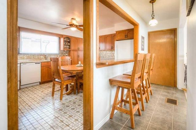 91 Victoria Rd N, House detached with 3 bedrooms, 3 bathrooms and 4 parking in Guelph ON | Image 11