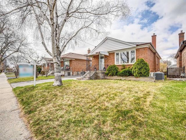 50 Brawley Ave, House detached with 3 bedrooms, 2 bathrooms and 4 parking in Toronto ON | Image 12