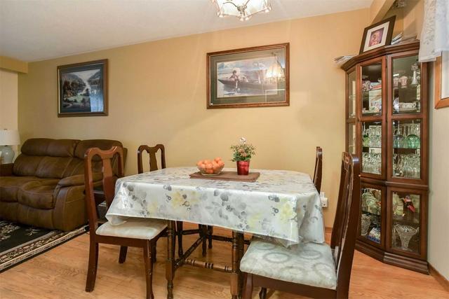 70 Maple Cres, House detached with 3 bedrooms, 2 bathrooms and 3 parking in Orangeville ON | Image 17