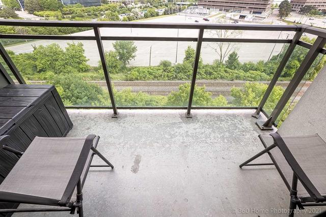 721 - 120 Dallimore Circ, Condo with 1 bedrooms, 1 bathrooms and 2 parking in Toronto ON | Image 16