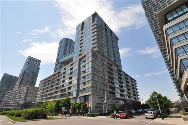 1603 - 10 Capreol Crt, Condo with 1 bedrooms, 1 bathrooms and 1 parking in Toronto ON | Image 1