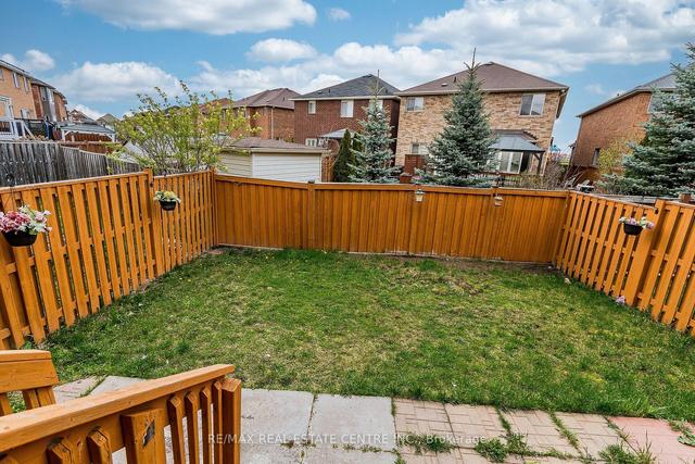 45 Commodore Dr, House semidetached with 4 bedrooms, 4 bathrooms and 4 parking in Brampton ON | Image 24