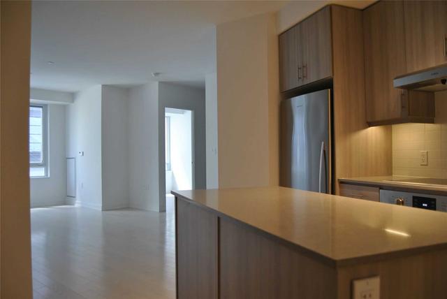 404 - 1 The Esplanade, Condo with 2 bedrooms, 2 bathrooms and 0 parking in Toronto ON | Card Image