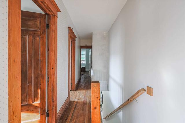 139 Gledhill Ave, House semidetached with 3 bedrooms, 2 bathrooms and 1 parking in Toronto ON | Image 15