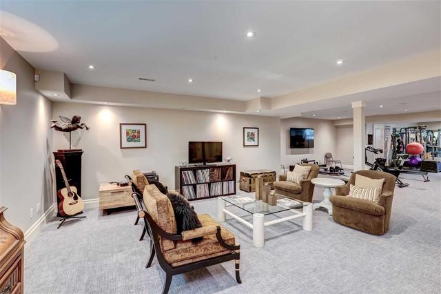 2241 Glatt's Lane, House detached with 4 bedrooms, 5 bathrooms and 7 parking in Mississauga ON | Image 24