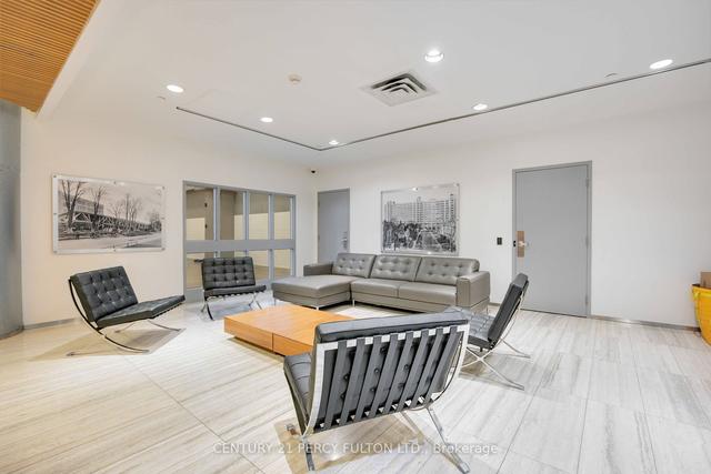 760 - 155 Dalhousie St, Condo with 1 bedrooms, 1 bathrooms and 0 parking in Toronto ON | Image 11