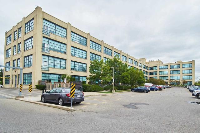 301 - 1001 Roselawn Ave, Condo with 2 bedrooms, 2 bathrooms and 1 parking in Toronto ON | Image 31