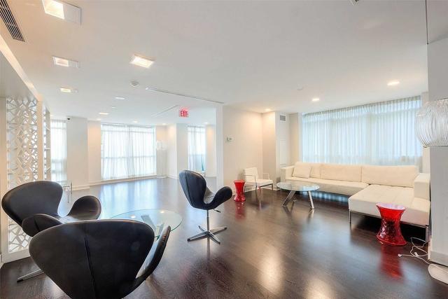 507 - 1171 Queen St W, Condo with 1 bedrooms, 1 bathrooms and 0 parking in Toronto ON | Image 8