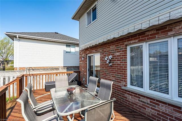 1325 Reardon Boulevard, House semidetached with 3 bedrooms, 2 bathrooms and 3 parking in London ON | Image 27