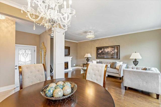 7 Atwood Pl, House detached with 3 bedrooms, 2 bathrooms and 5 parking in Toronto ON | Image 2