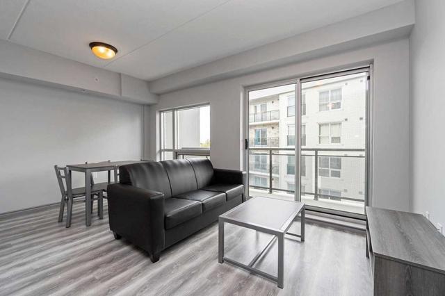 f405 - 275 Larch St, Condo with 2 bedrooms, 2 bathrooms and 1 parking in Waterloo ON | Image 2