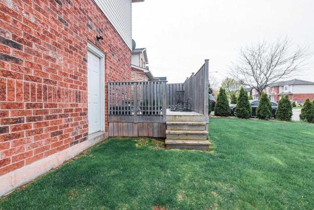 2 Kenyon Cres, House semidetached with 3 bedrooms, 3 bathrooms and 2 parking in Grimsby ON | Image 14